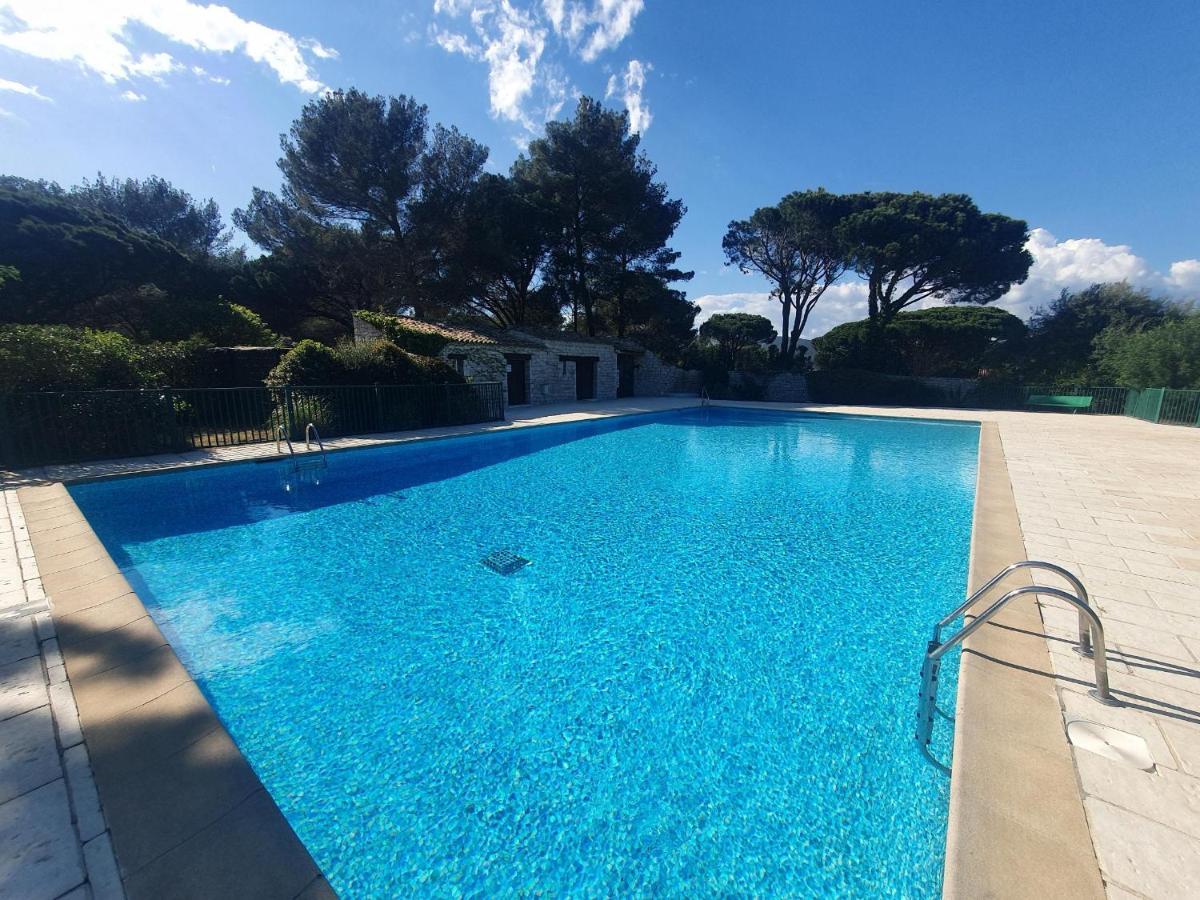La Maison De La Mer, Golfe De Saint-Tropez Gassin Exterior foto
